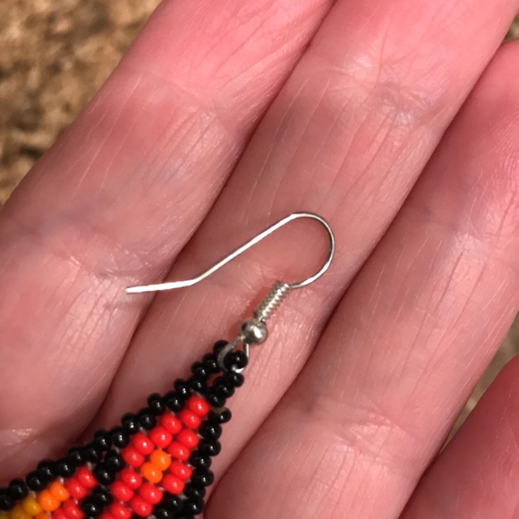 BEADED HANDMADE EARRINGS FROM COLOMBIA - Picture 5 of 7